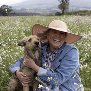 CUSTOMIZATION Services lifestyle image